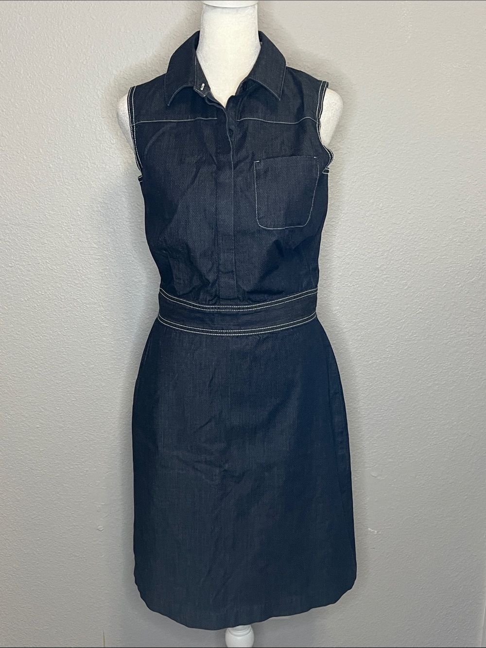 Brooks Brothers Pindot Dress Denim Blue Size 2